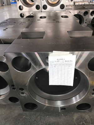 엔진 앞 실린더 헤드 KS80 KS100 KS120 HHydraulic 브레이커 예비 부품
